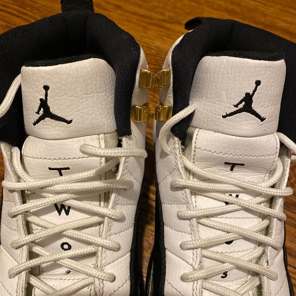 Air Jordan 12 taxi size 3.5y 2013 version - Picture 10 of 11